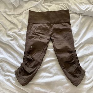 lululemon Ebb to Street Crop Pant in no longer sold bronze brown color!